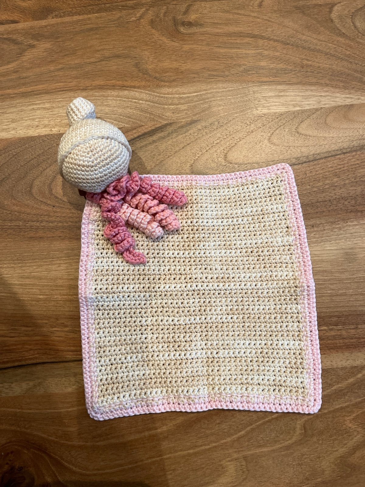 Gehaakte knuffeldoekje met octopus - handgemaakt, Ophalen of Verzenden, Nieuw, Overige typen