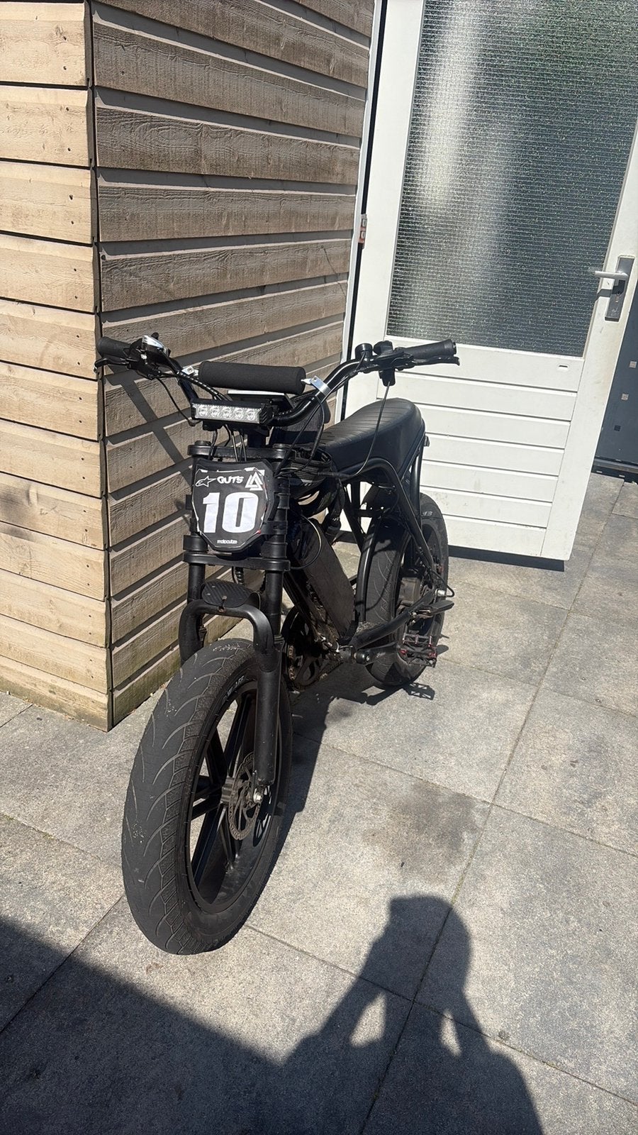 Ouxi v8, Ophalen, Zo goed als nieuw, Overige merken