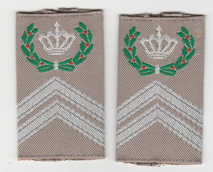 set rangen epauletten Sergeant-Majoor Compagnie (Desert), Verzenden, Landmacht, Nederland, Embleem of Badge