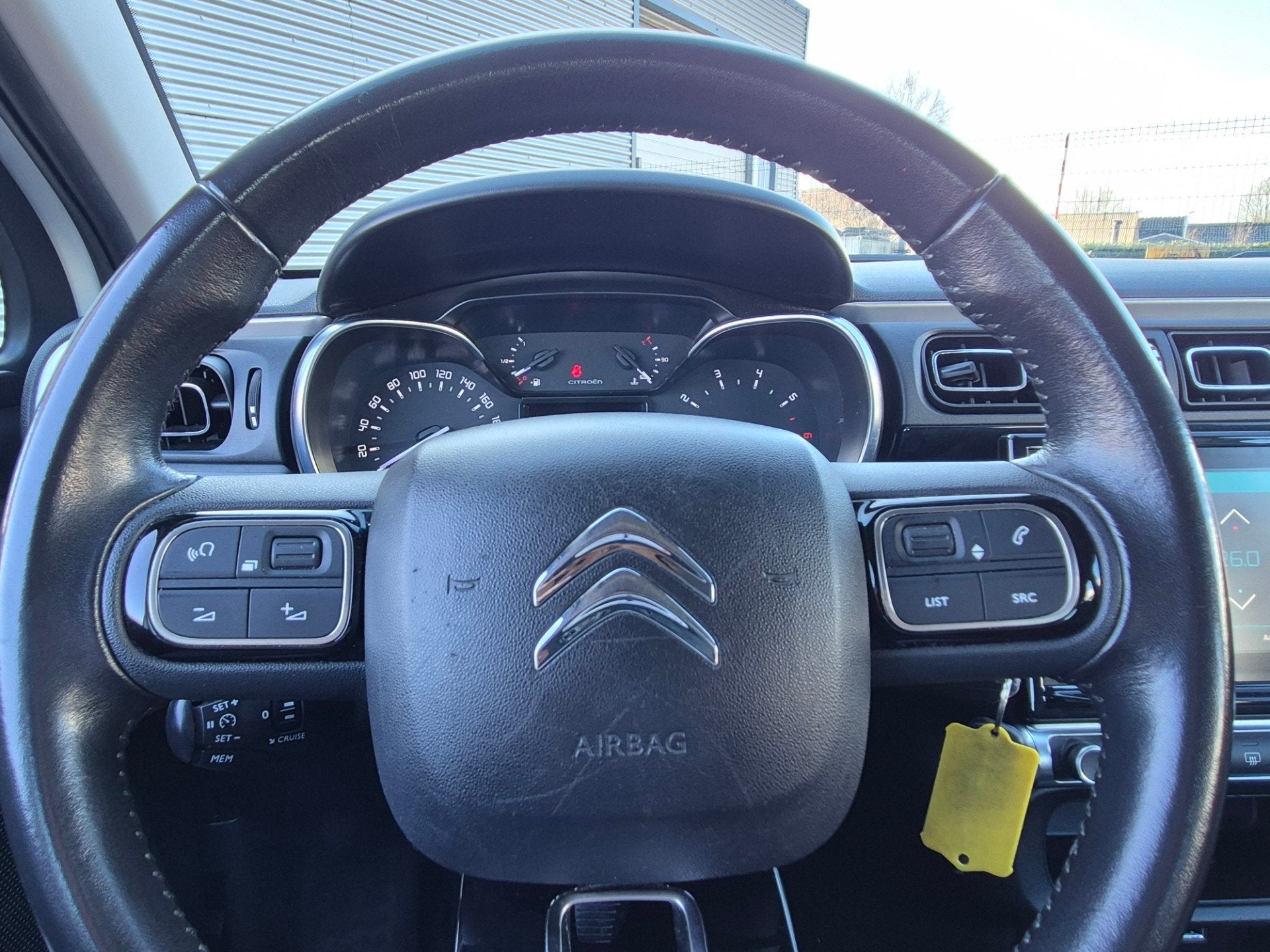 Foto 19 van Citroen C3 1.2 PureTech Shine New D-Riem Camera Carplay Stoe