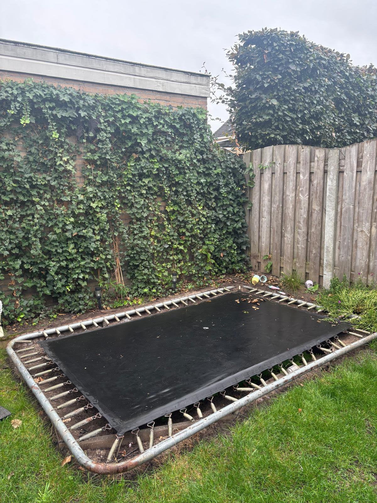 Berg trampoline, Ophalen, Gebruikt