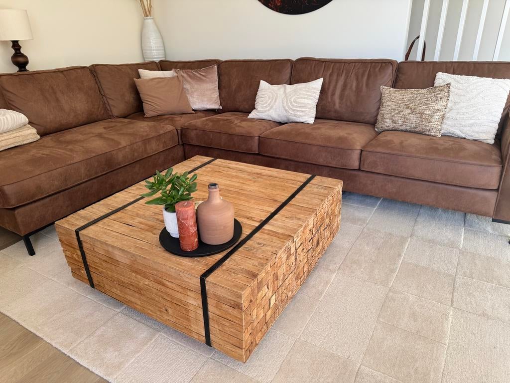 Robuuste salontafel van massief hout op wielen, Ophalen, Gebruikt, 50 tot 100 cm, Vierkant