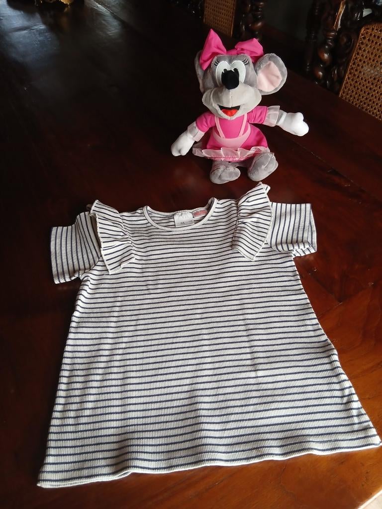 Zara meisjes T-shirt maat 110-116 – mooie staat, Ophalen of Verzenden, Zo goed als nieuw, Meisje, Shirt of Longsleeve