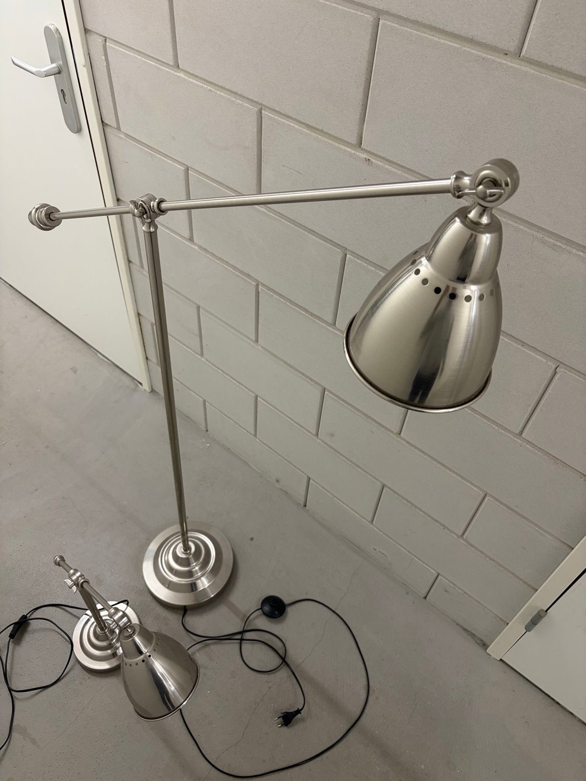 IKEA HEKTAR Vloerlamp en Tafellamp Set - Geborsteld Metaal, Ophalen, Gebruikt, E27 (groot), Metaal