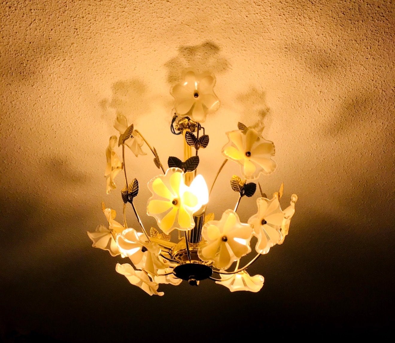 Hollywood Regency Acryl Bloemkroonluchter, Franco Luce-stijl, Ophalen, Gebruikt, Kunststof