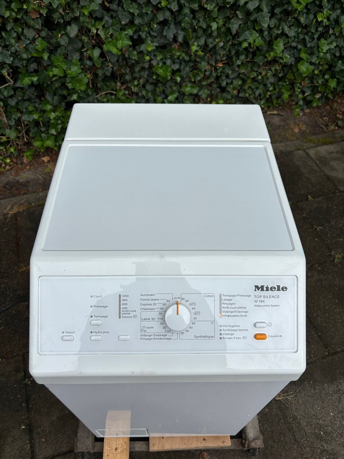 Miele bovenlader wasmachine W194, smalle uitvoering, Bovenlader, Ophalen of Verzenden, Zo goed als nieuw, 1200 tot 1600 toeren