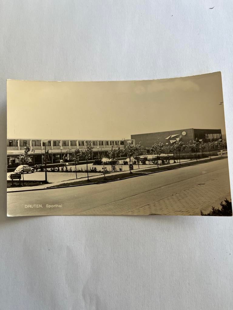 Ansichtkaart Druten, Sporthal - Zwart-Wit Foto, Ophalen of Verzenden, 1960 tot 1980, Ongelopen, Gelderland