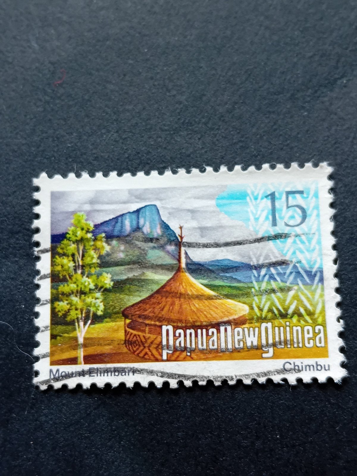 Postzegel Papoea-Nieuw-Guinea 15c Mount Elimbari, Postzegels en Munten, Ophalen of Verzenden, Gestempeld
