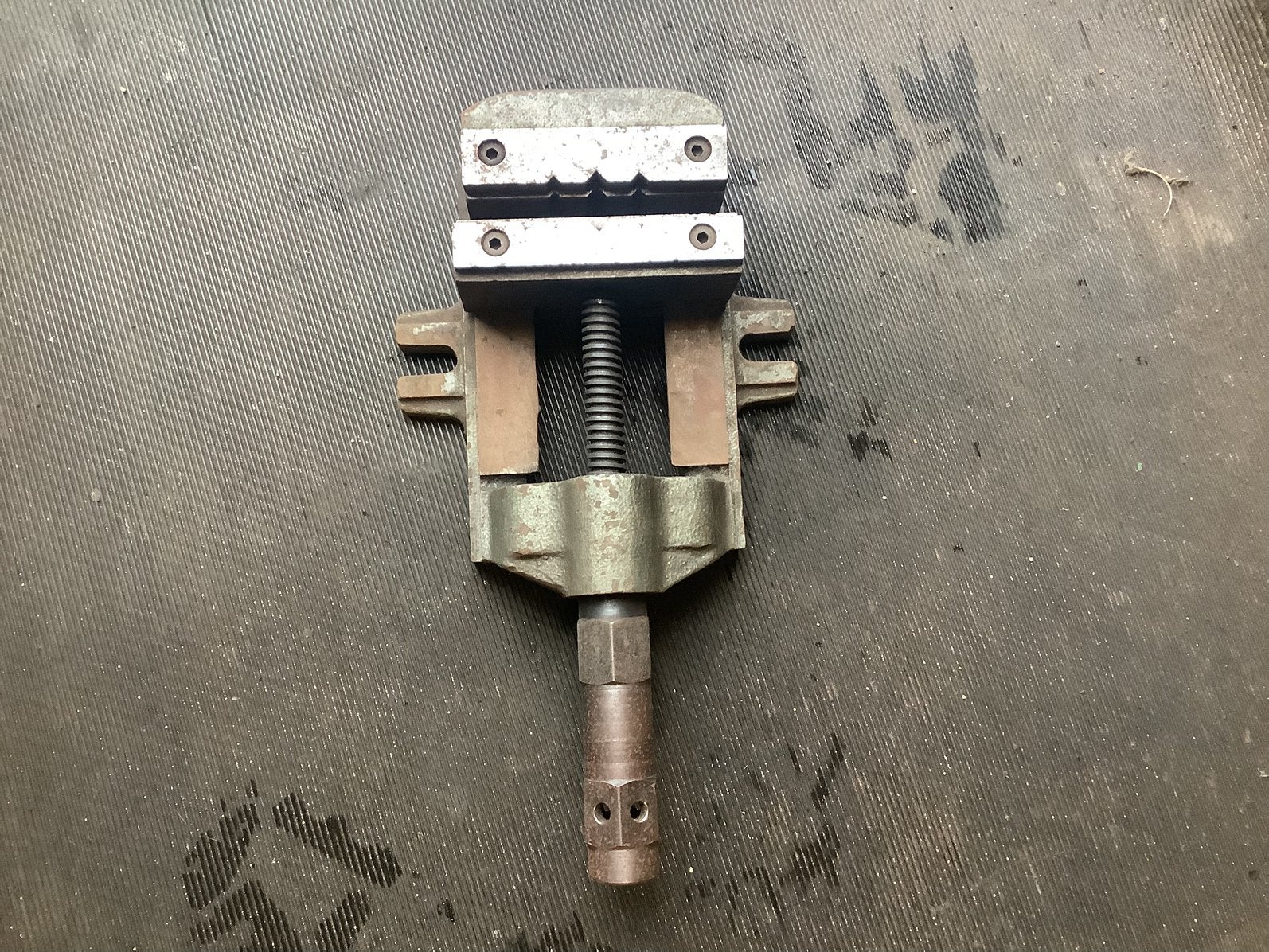 Machineklem, Ophalen, Zo goed als nieuw