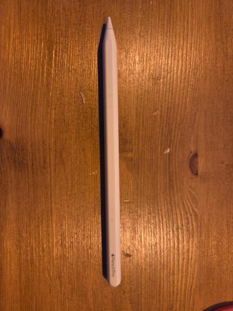 Apple Pencil Pro, 10 inch, Wit, Ophalen of Verzenden, Zo goed als nieuw