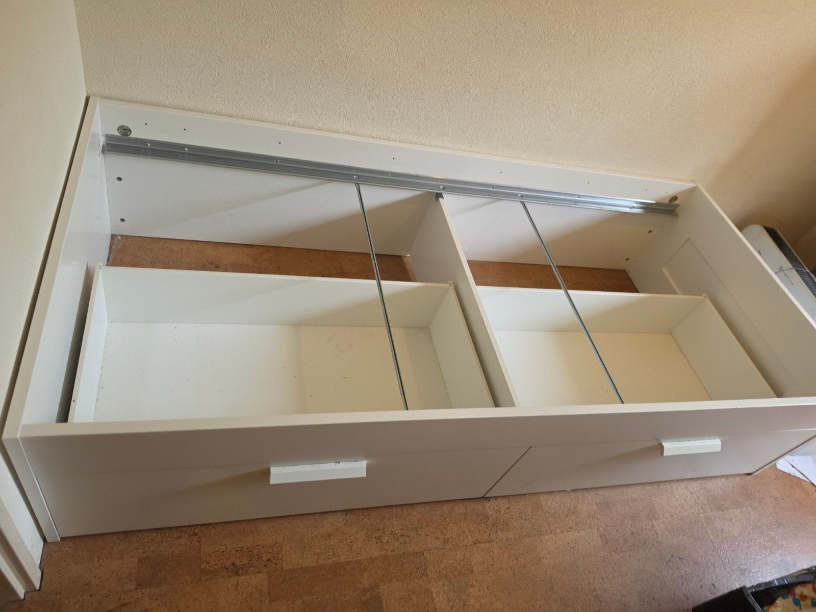 IKEA bedframe zonder lattenbodem - wit, Huis en Inrichting, Slaapkamer | Bedden, Ophalen, Gebruikt, 90 cm, Eenpersoons