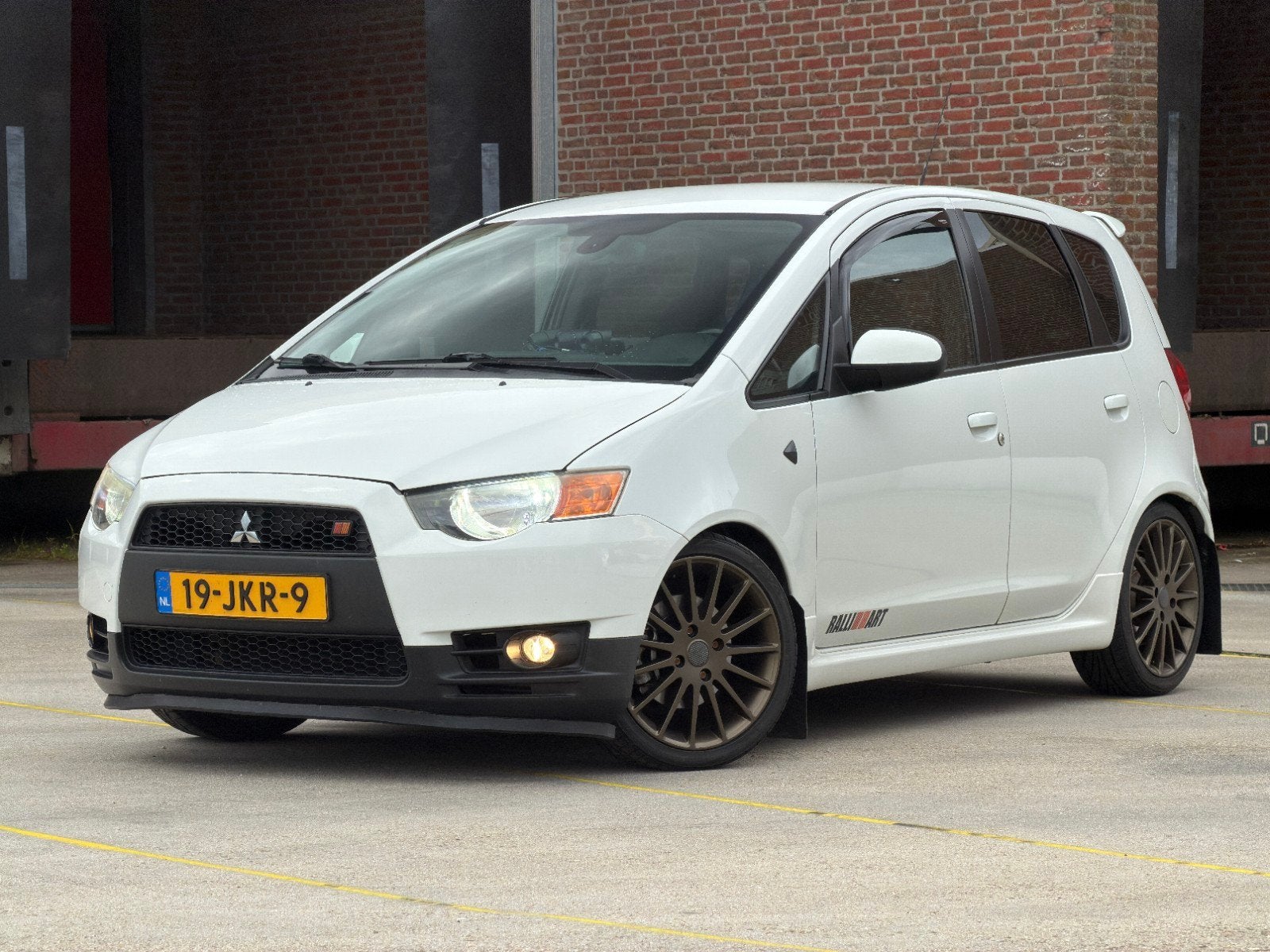 Mitsubishi Colt 1.5 5-DR Ralliart 2009 Wit, Voorwielaandrijving, 15 km/l, 4 cilinders, Origineel Nederlands