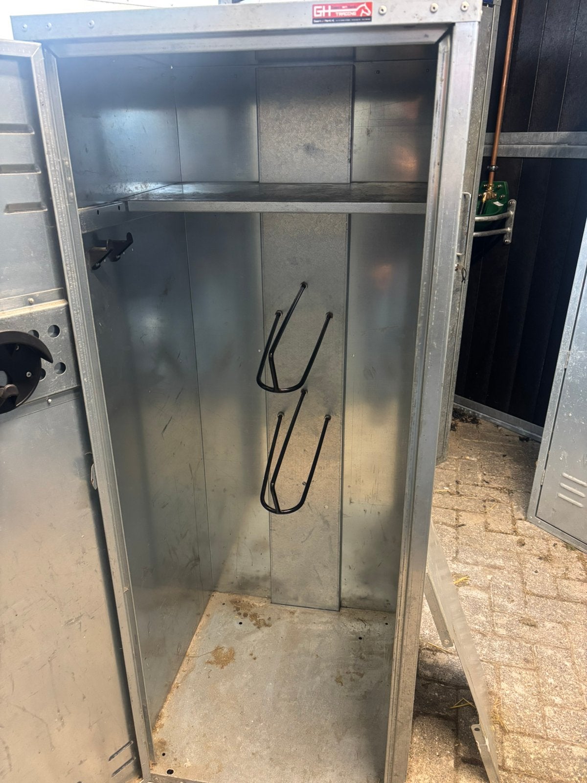 12 stuks Kwaliteit zadelkasten 150 hoog, Ophalen, Dressuur