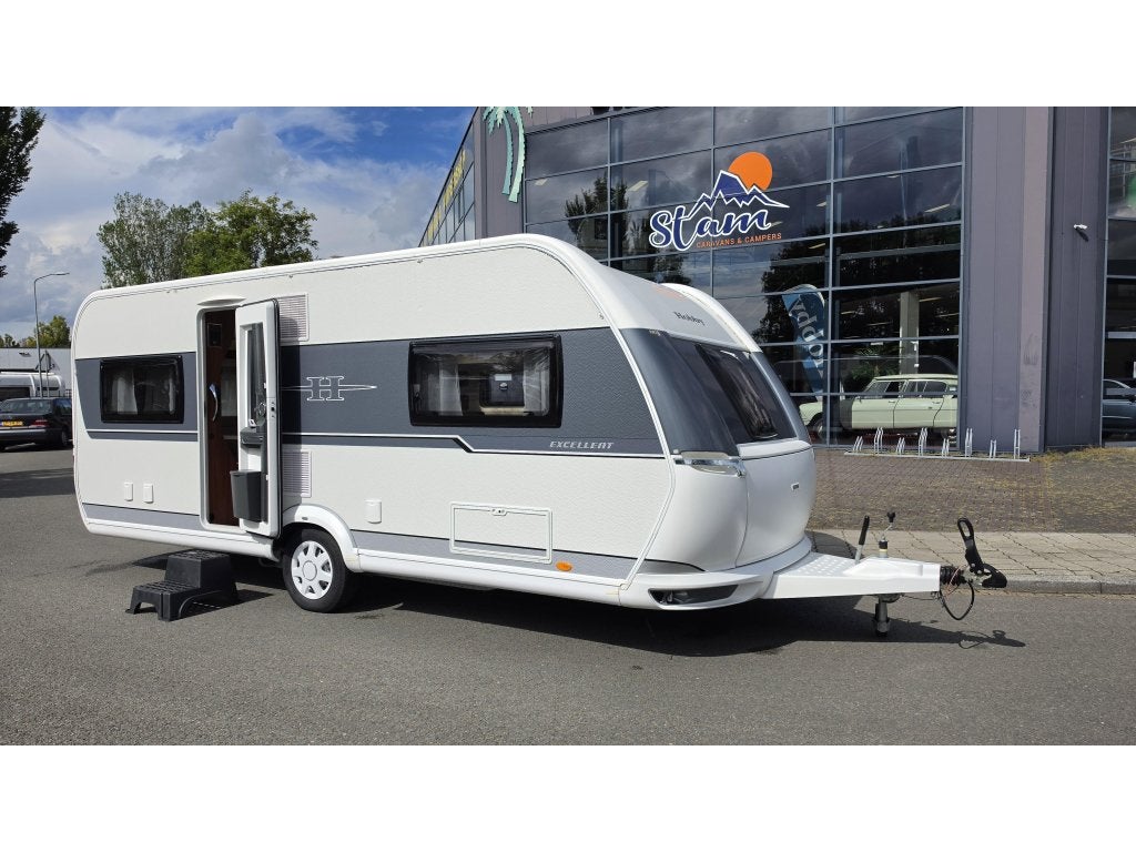 Hobby Excellent 560 CFE voortent nieuwstaat, Rondzit, Hobby, Overige typen, Ringverwarming