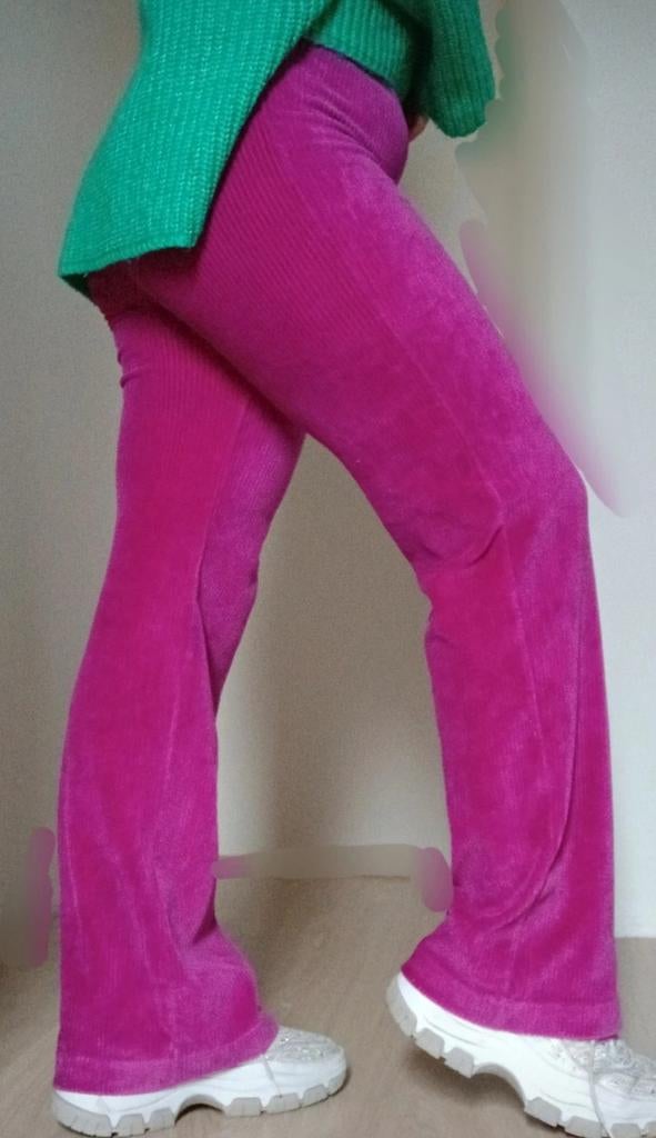 Sam Friday geribd fuchsia roze flared wijde broek M trend, Maat 38/40 (M), Sam Friday, Verzenden, Nieuw