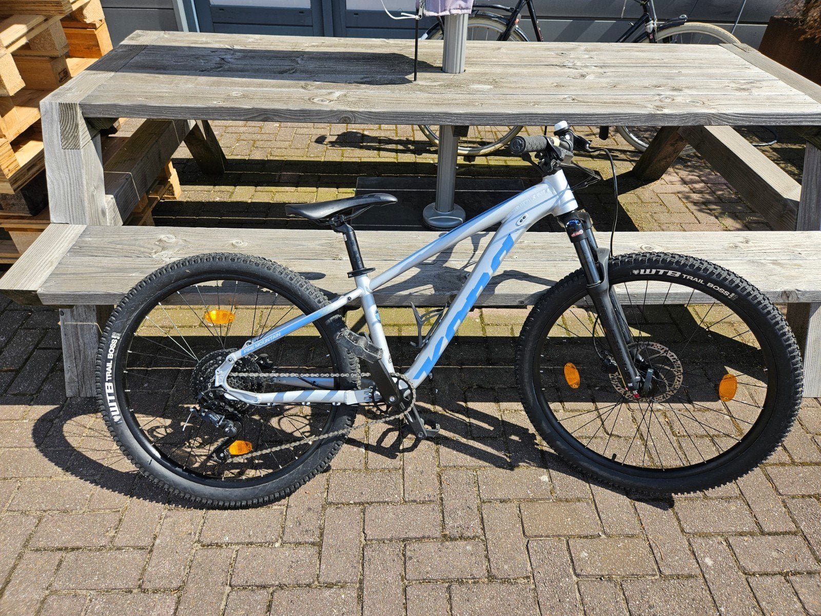 Kona Fire Mountain Mountainbike - Zo goed als nieuw., Hardtail, Heren, Zo goed als nieuw, Schijfrem