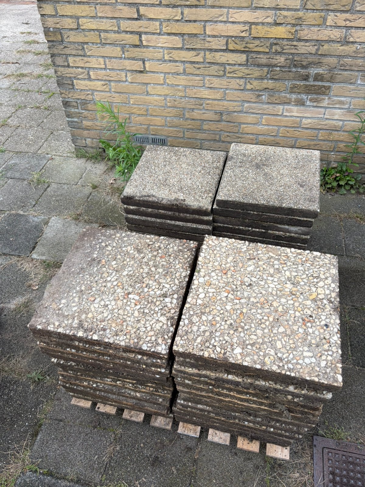 GRATIS grindtegels van 40x40cm op te halen in Maarssen-Dorp!, Ophalen, Gebruikt, 5 tot 10 m², Beton