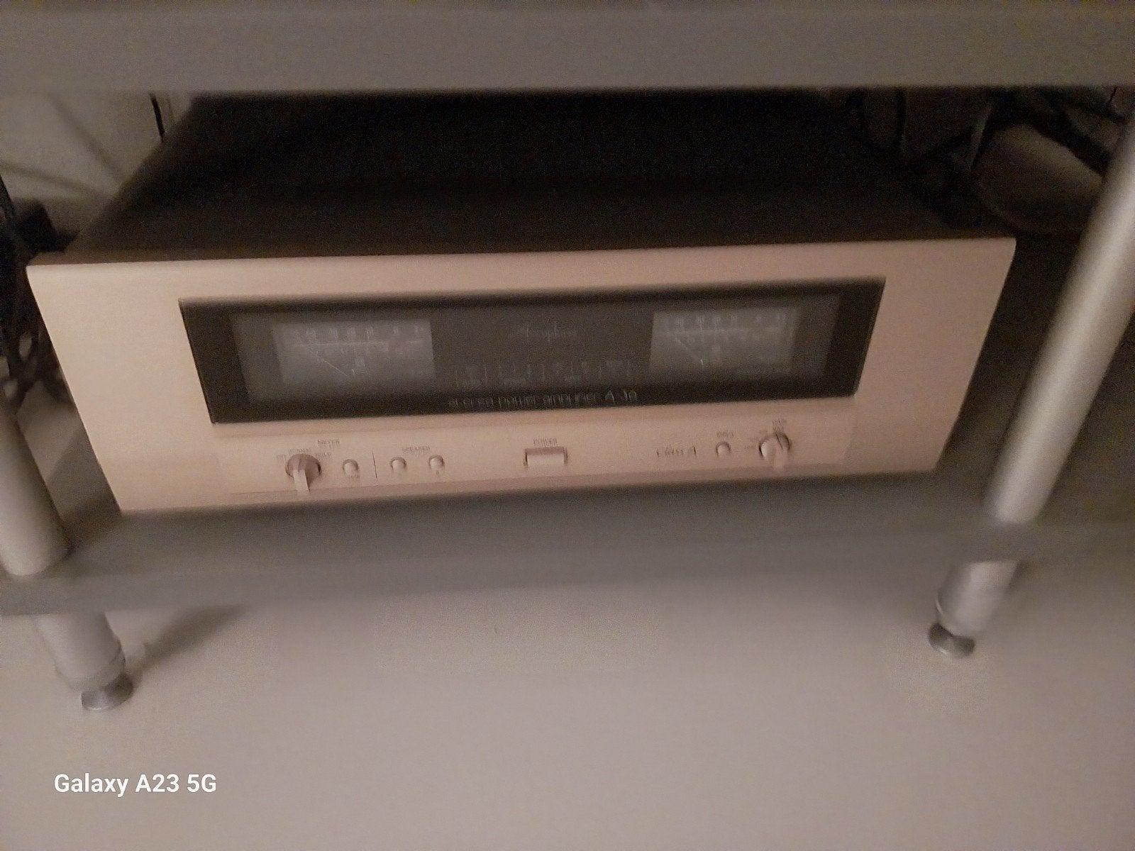 Gezocht Accuphase A36 in goede staat, Audio, Tv en Foto, Versterkers en Receivers, Overige merken, Gebruikt, Ophalen of Verzenden