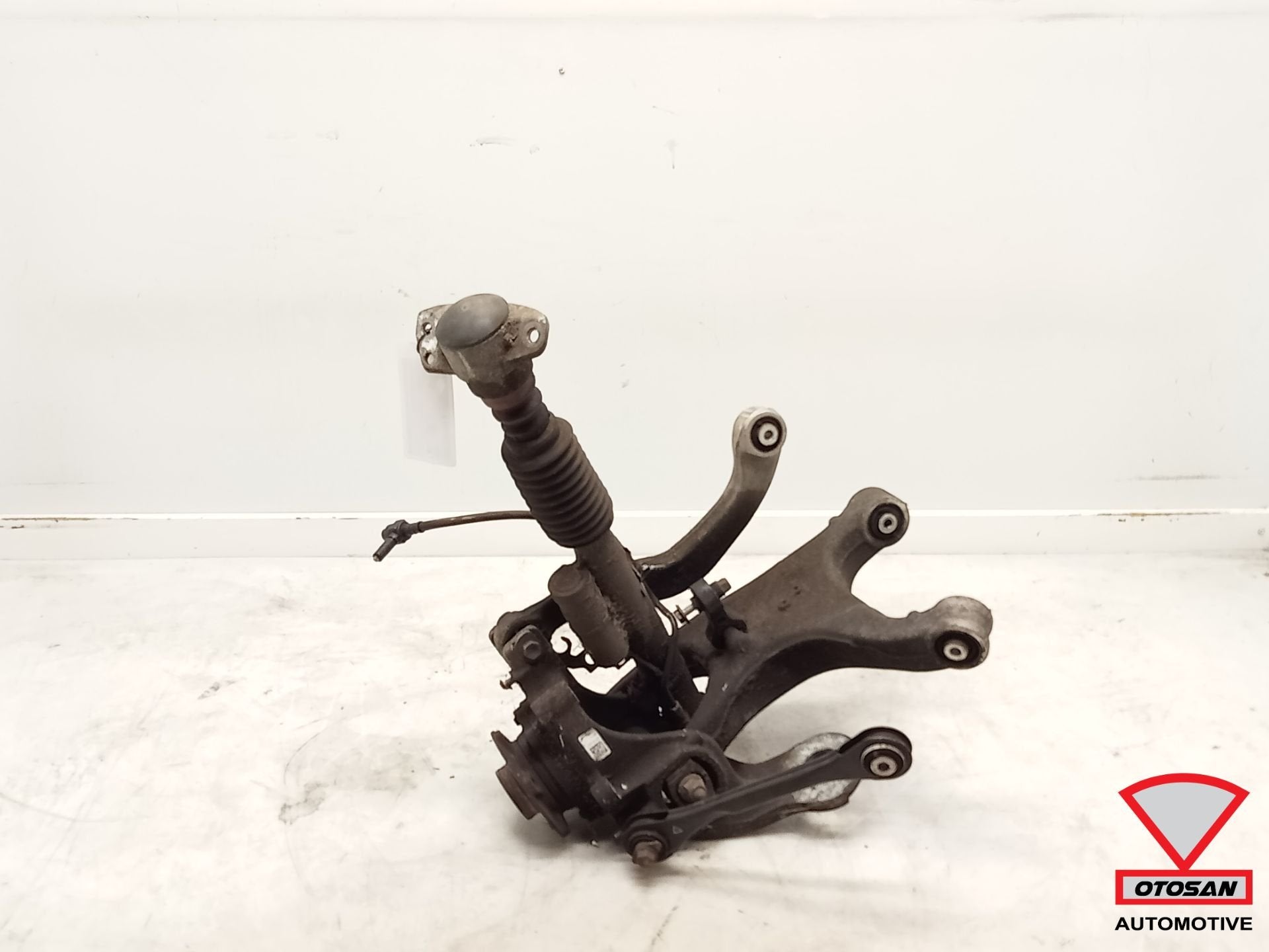 Audi RS6 RS7 4G C7 Fusee Schokdemper RA 4G05012E 4G0505432F