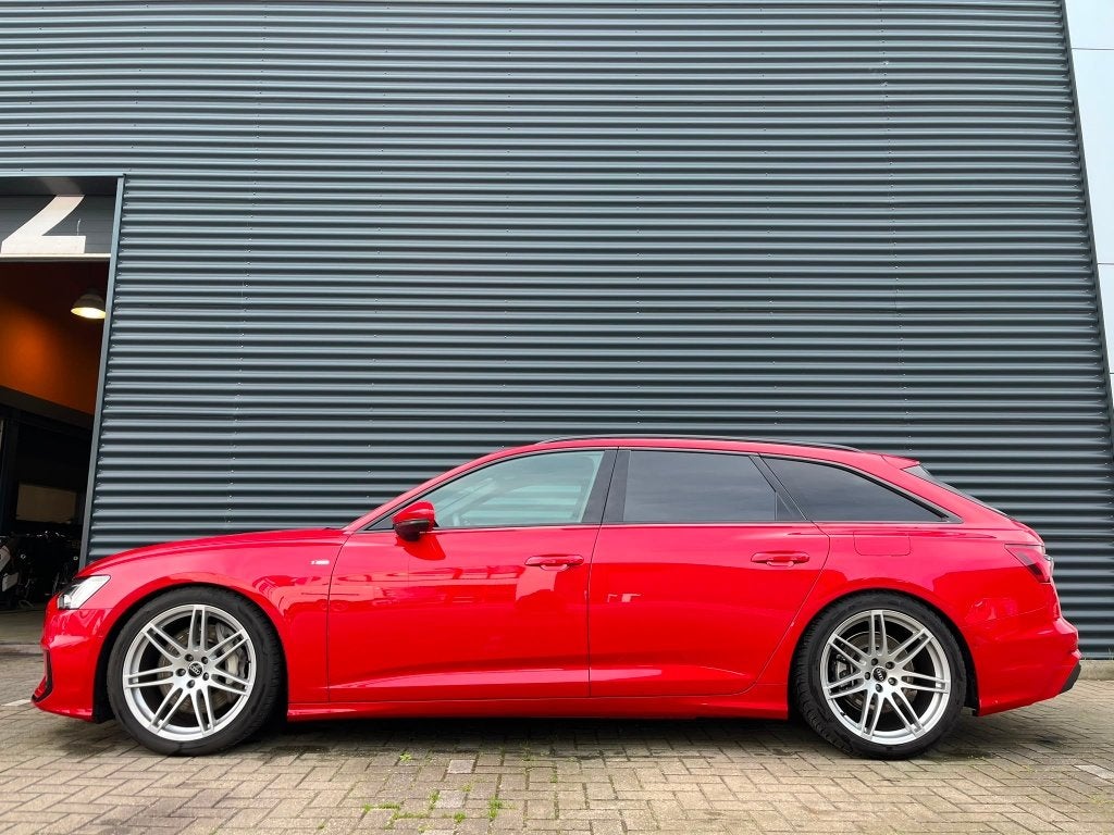 Audi A6 50 TFSI-e Quattro 2022 Rood S-line, Automaat, 77 km/l, 4 cilinders, Hybride Elektrisch/Benzine