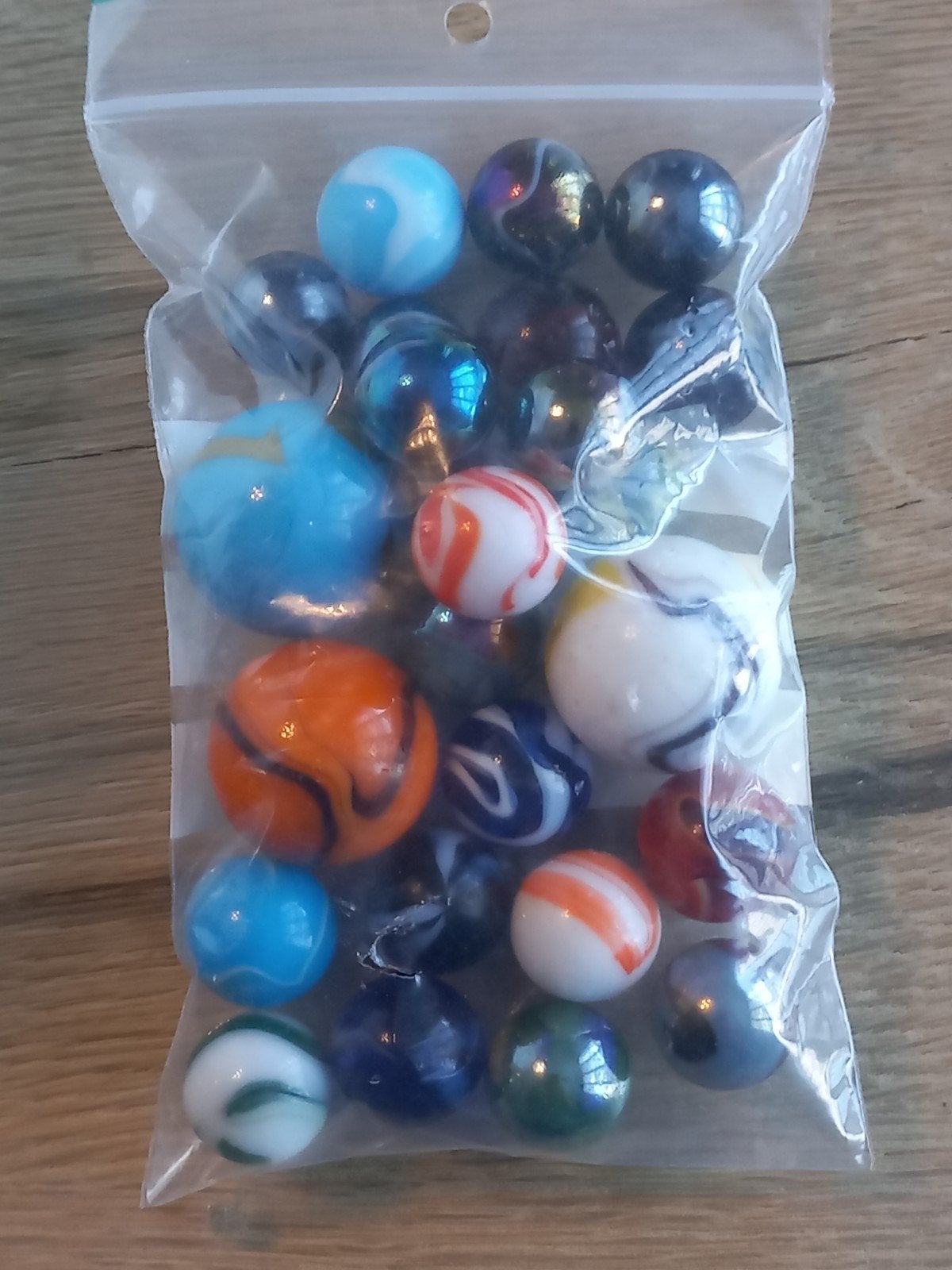 zakje met Vintage glazen swirl knikkers diverse kleuren 14mm, Ophalen of Verzenden, Gebruikt