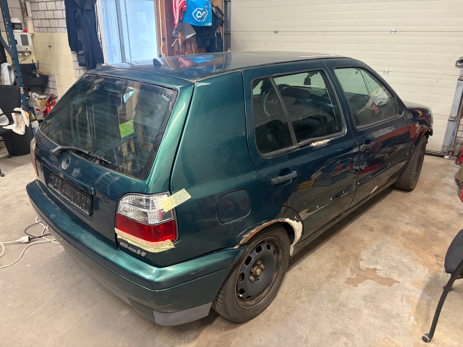VW Golf 3 VR6 carrosserie compleet met onderstel en remmen, Auto-onderdelen, Ophalen, Gebruikt, Volkswagen