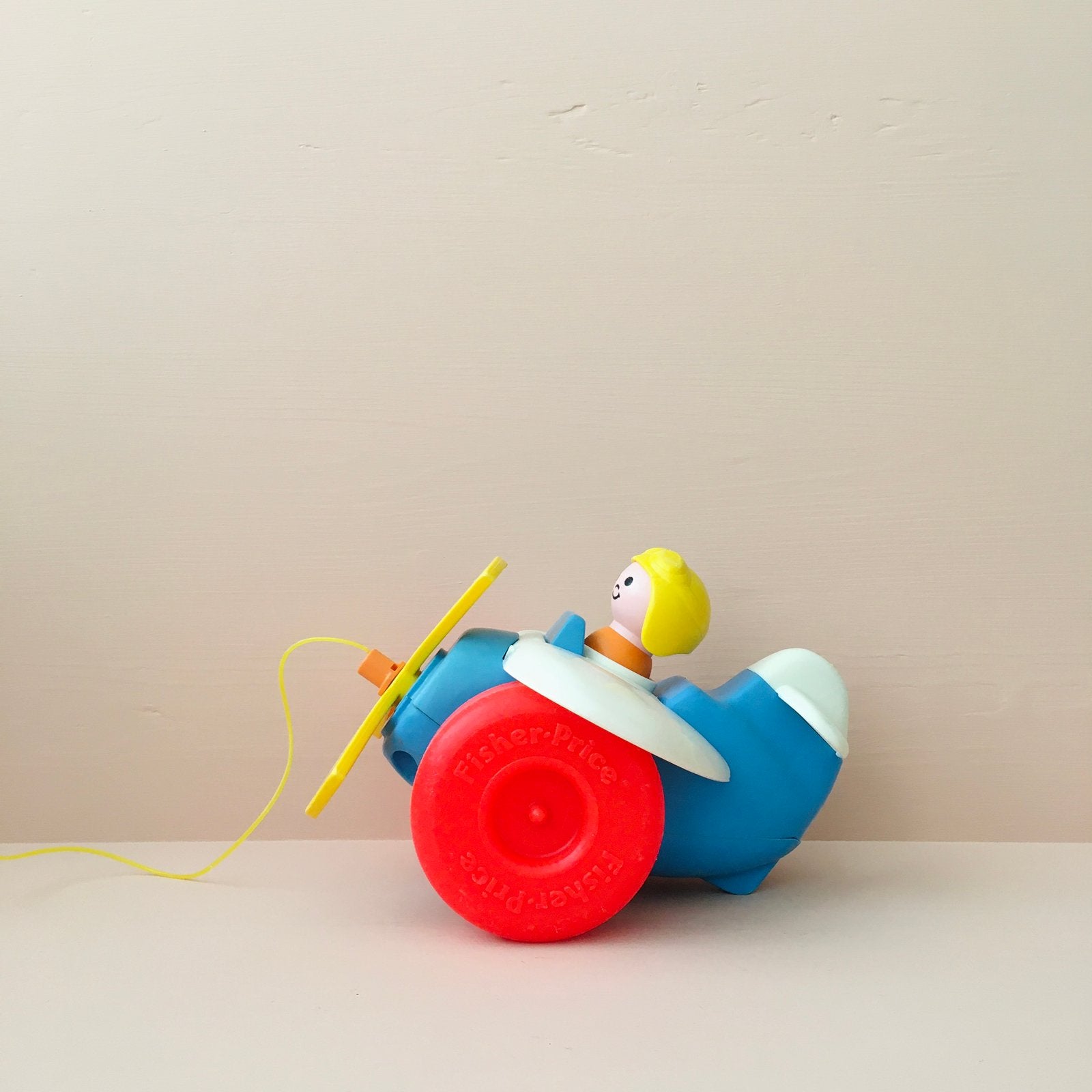IZGS - Vintage Fisher-Price trekvliegtuig uit de jaren 80, Ophalen of Verzenden, Zo goed als nieuw, Duw- of Trekspeelgoed, Met geluid