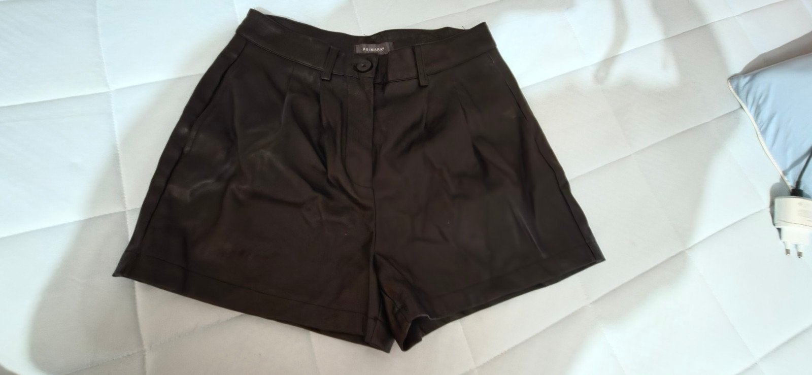 Primark zwarte leren shorts - Maat 38 (M), Kleding | Dames, Maat 38/40 (M), Kort, Primark, Zwart