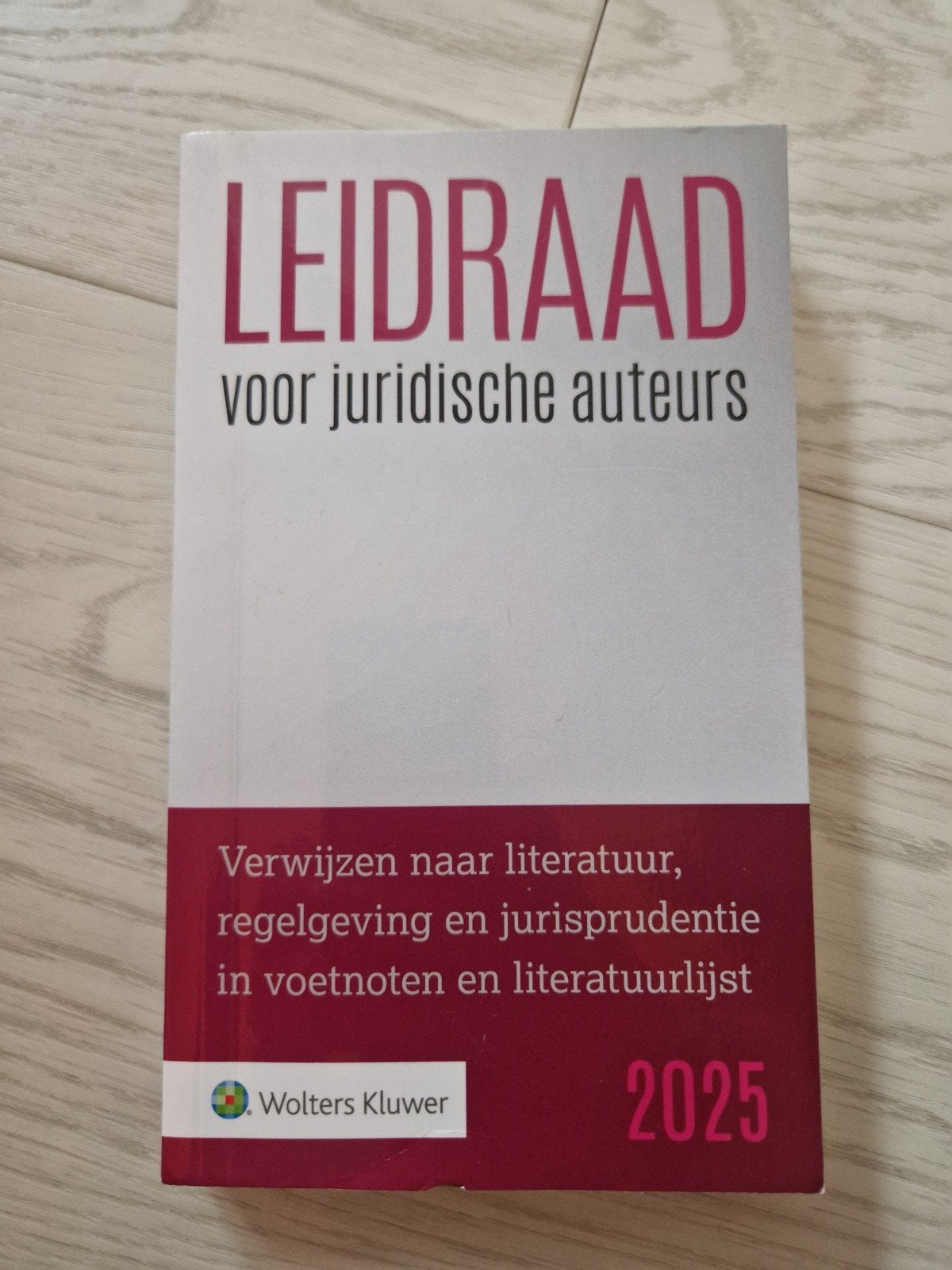 Leidraad voor juridische auteurs 2025, Ophalen of Verzenden, Nieuw, Sociale wetenschap