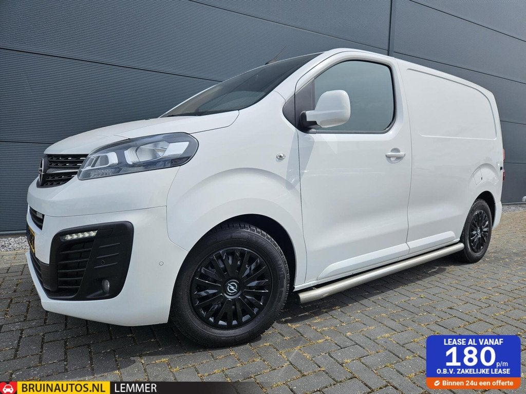 Opel Vivaro 2.0 CDTI L1H1 Airco 360-camera Navi 3-zits, Gebruikt, Euro 6, 4 cilinders, 2000 kg