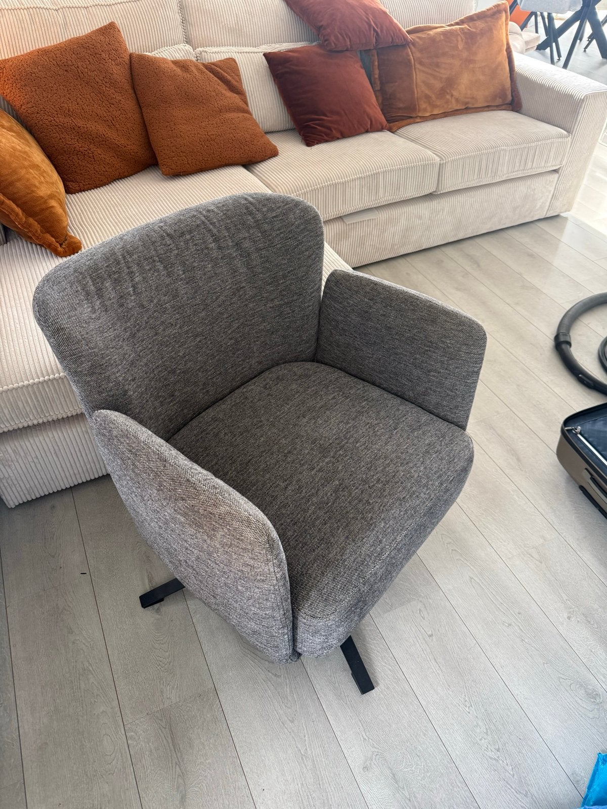 Grijze fauteuil met draaivoet - Zo goed als nieuw, Huis en Inrichting, Ophalen, Zo goed als nieuw, Eén, Stof