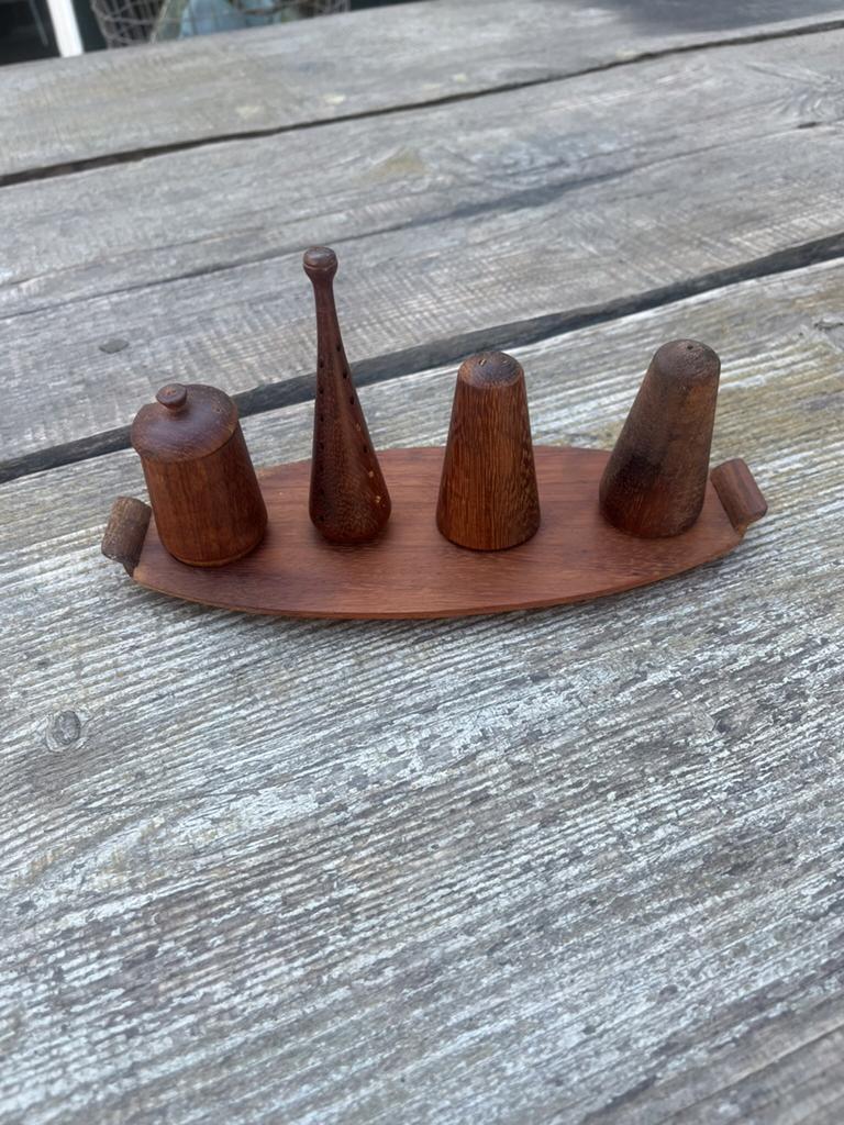 Teak peper zout mosterd set jaren 60 vintage retro €24,50, Ophalen of Verzenden, Huis en Inrichting