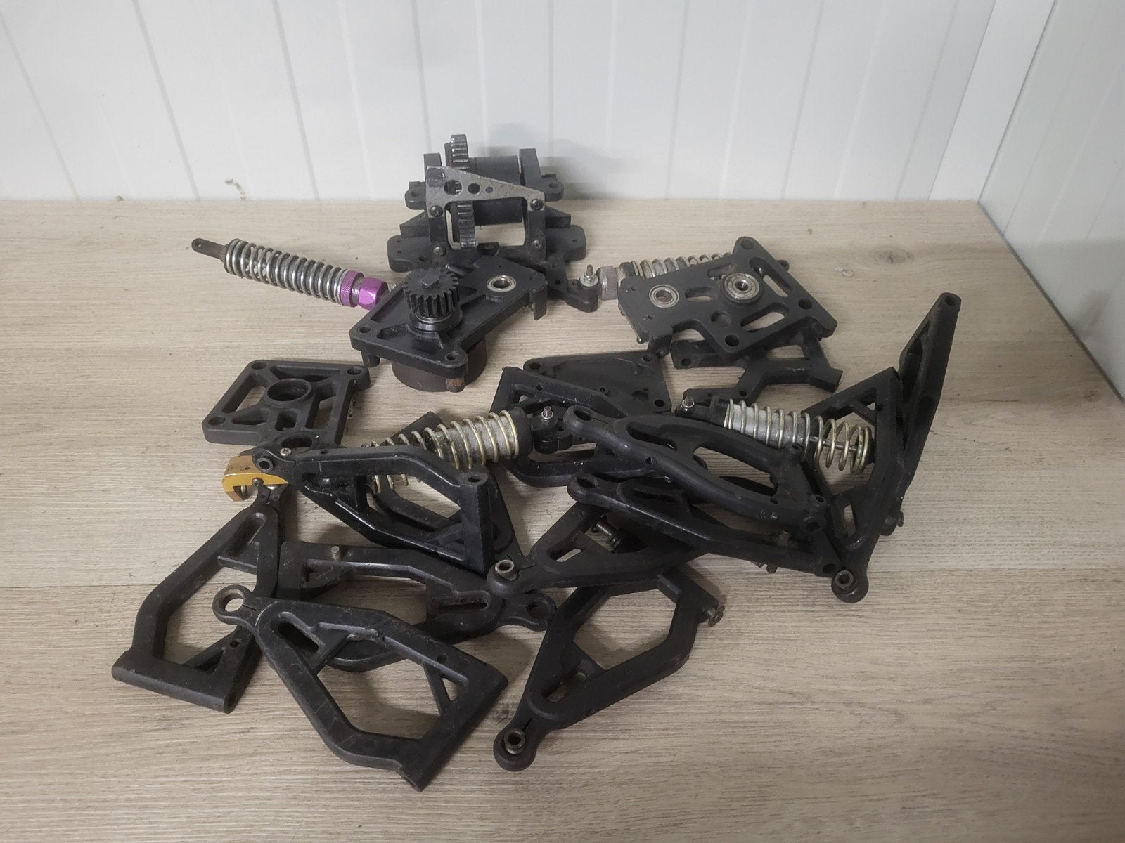 fg onderdelen, Ophalen of Verzenden, Overige schalen, Benzine, Onderdeel