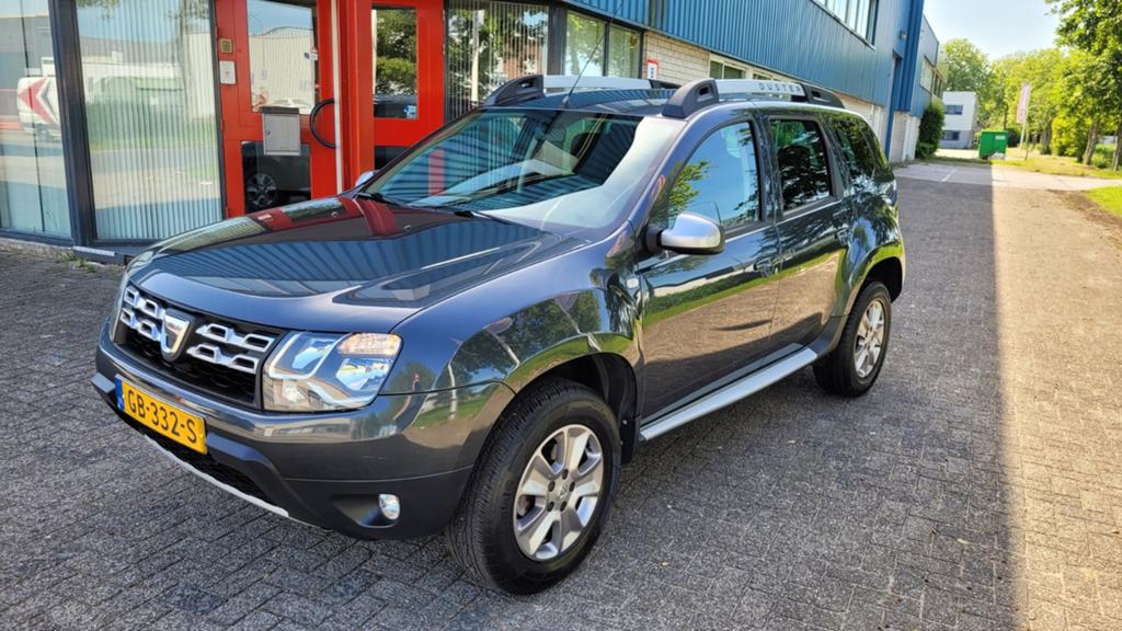 Dacia Duster 1.2 TCE 125 4X2 2015 /navi/pdc/nw apk/86dkm!!!!, Voorwielaandrijving, 4 cilinders, Duster, 635 kg