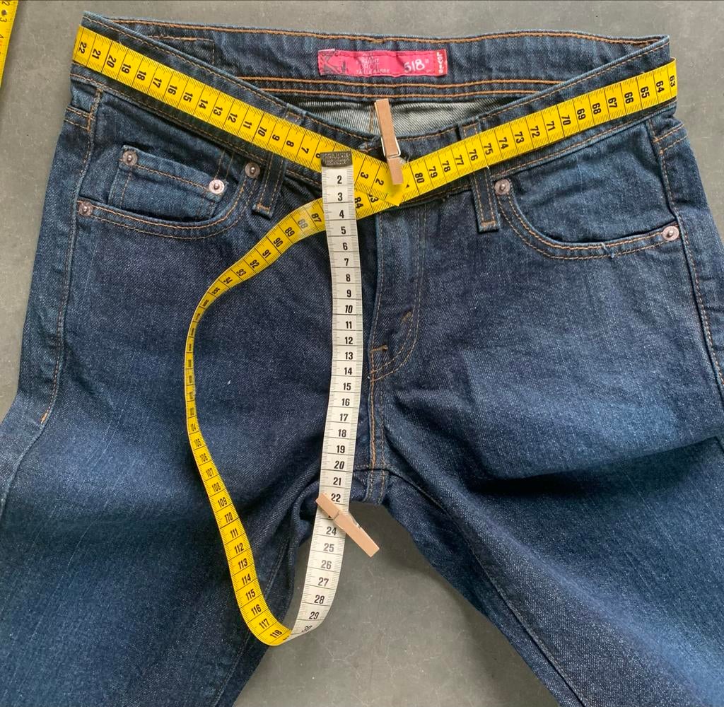 Nieuwe Levi's 518 Low Straight Jeans W28/L32, Ophalen of Verzenden, Nieuw, Blauw, W28 - W29 (confectie 36)