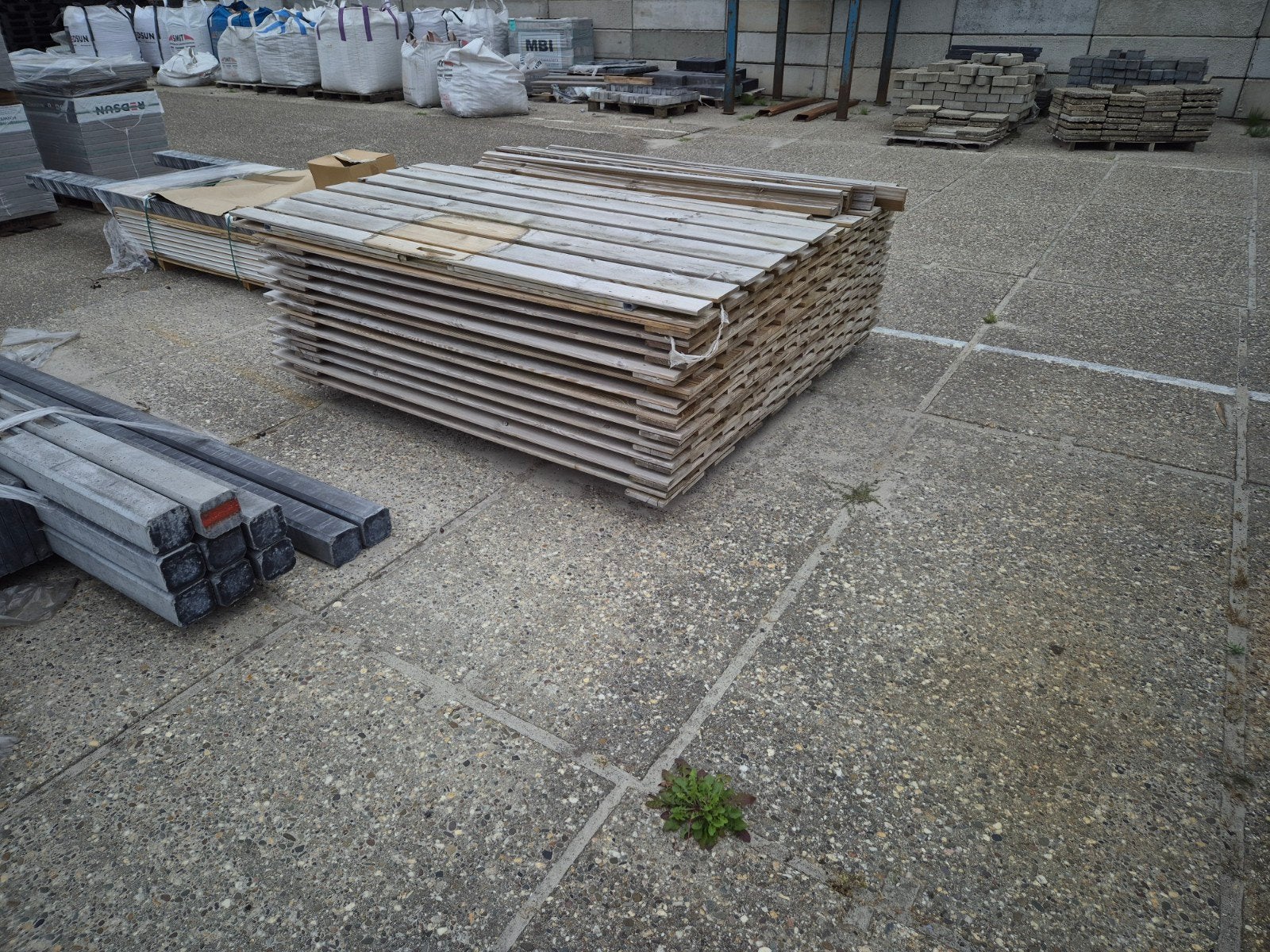 Hout beton schutting met deur - complete set, Ophalen, 6 meter of meer, Hout, 1 tot 2 meter