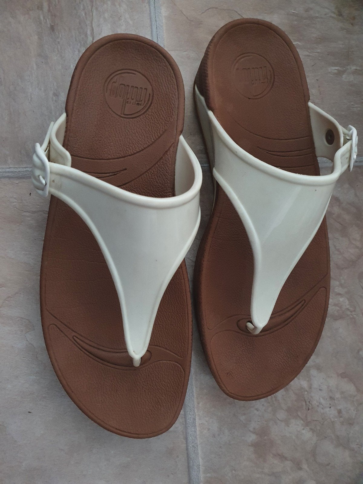 FitFlop slippers maat 39 - Zo goed als nieuw, Slippers, Bruin, FitFlop, Ophalen of Verzenden