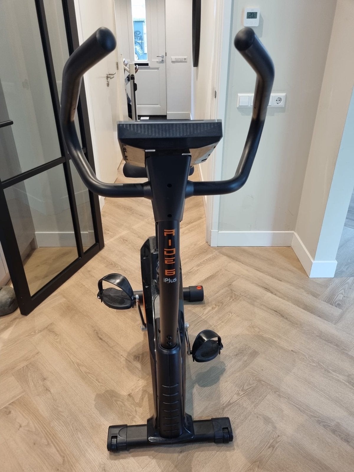 Focus Fitness Ride 6 iPlus Hometrainer - Zo goed als nieuw, Ophalen, Zo goed als nieuw, Metaal, Benen