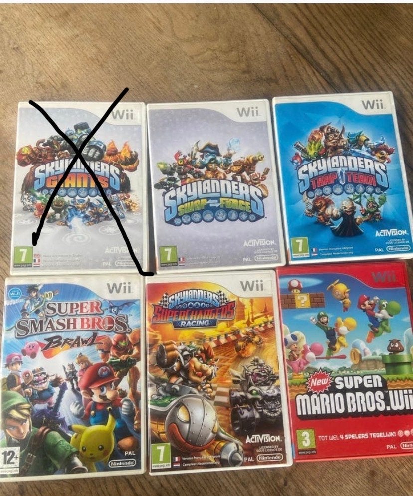 Wii games: Skylanders, Super Smash Bros, New Super Mario Bro, Gebruikt, Verzenden, Overige genres, Eén computer