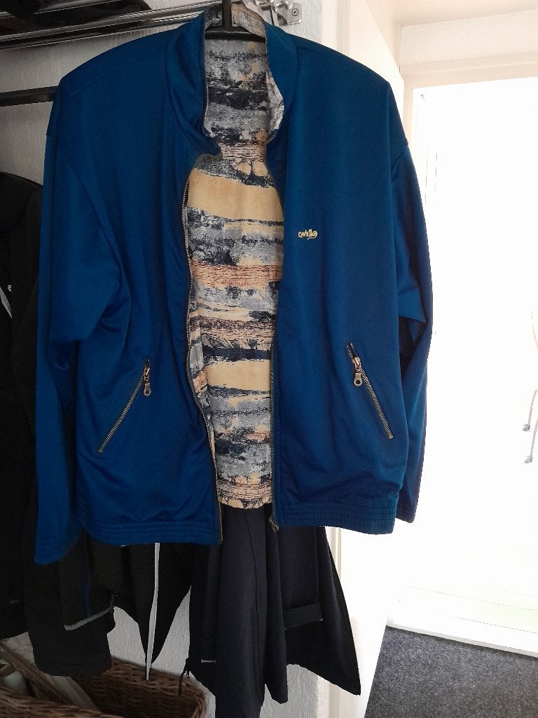 Cavello trainingsjack - Blauw met patroon (maat L), Maat 52/54 (L), Blauw, Cavello, Ophalen of Verzenden