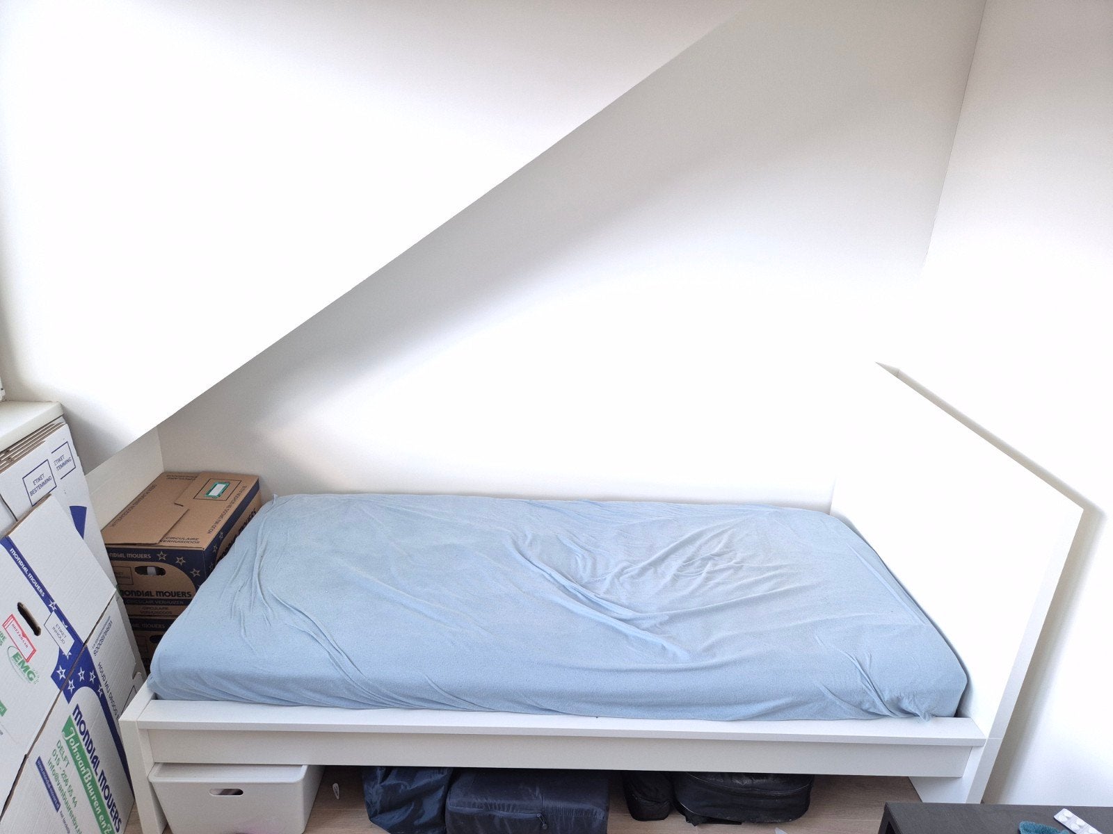IKEA MALM bed wit 90x200 met lattenbodem, Ophalen