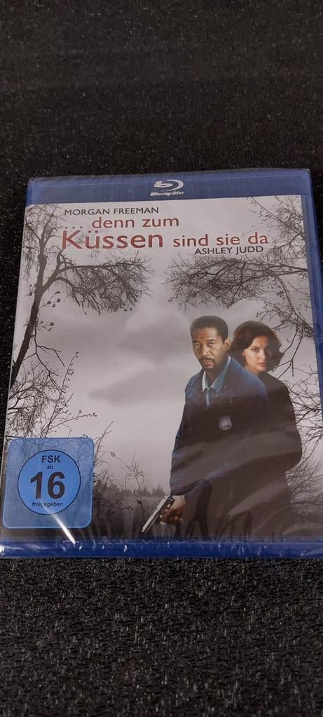Kiss the girls - Blu-ray (Morgan Freeman) Nieuw, Ophalen of Verzenden, Zo goed als nieuw, Thrillers en Misdaad