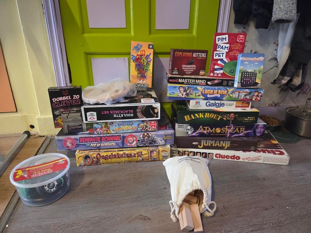 Grote collectie bordspellen: 20 complete spellen!, Ophalen