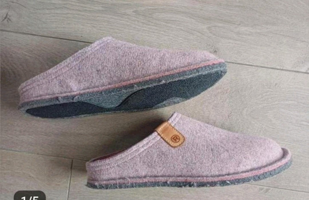 Pantoffels Rhode maat 41, izgs, Ophalen of Verzenden
