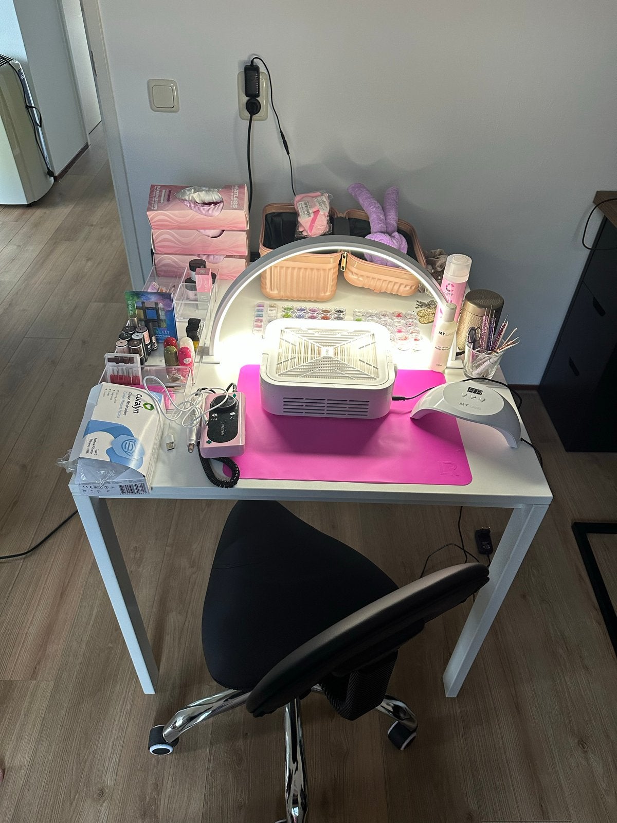 Complete nagelstudio set-up inclusief tafel en stoel, Ophalen, Gebruikt, Overige typen