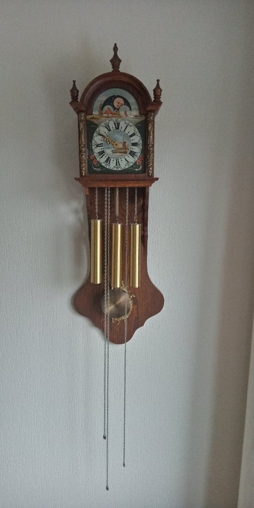 FRIESCHE STAARTKLOK., Ophalen