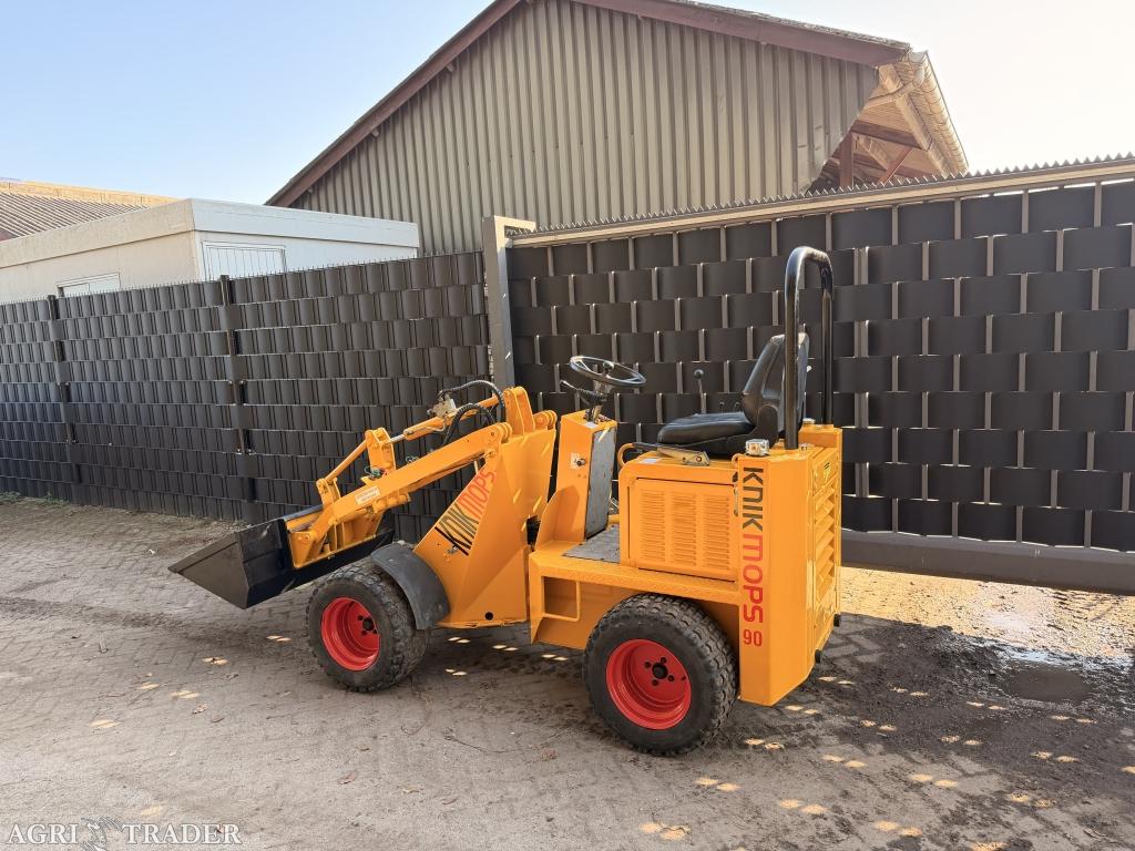 Knikmops 90 mini shovel avant giant multi one schaffer weide, Zakelijke goederen, Machines en Bouw | Kranen en Graafmachines, -