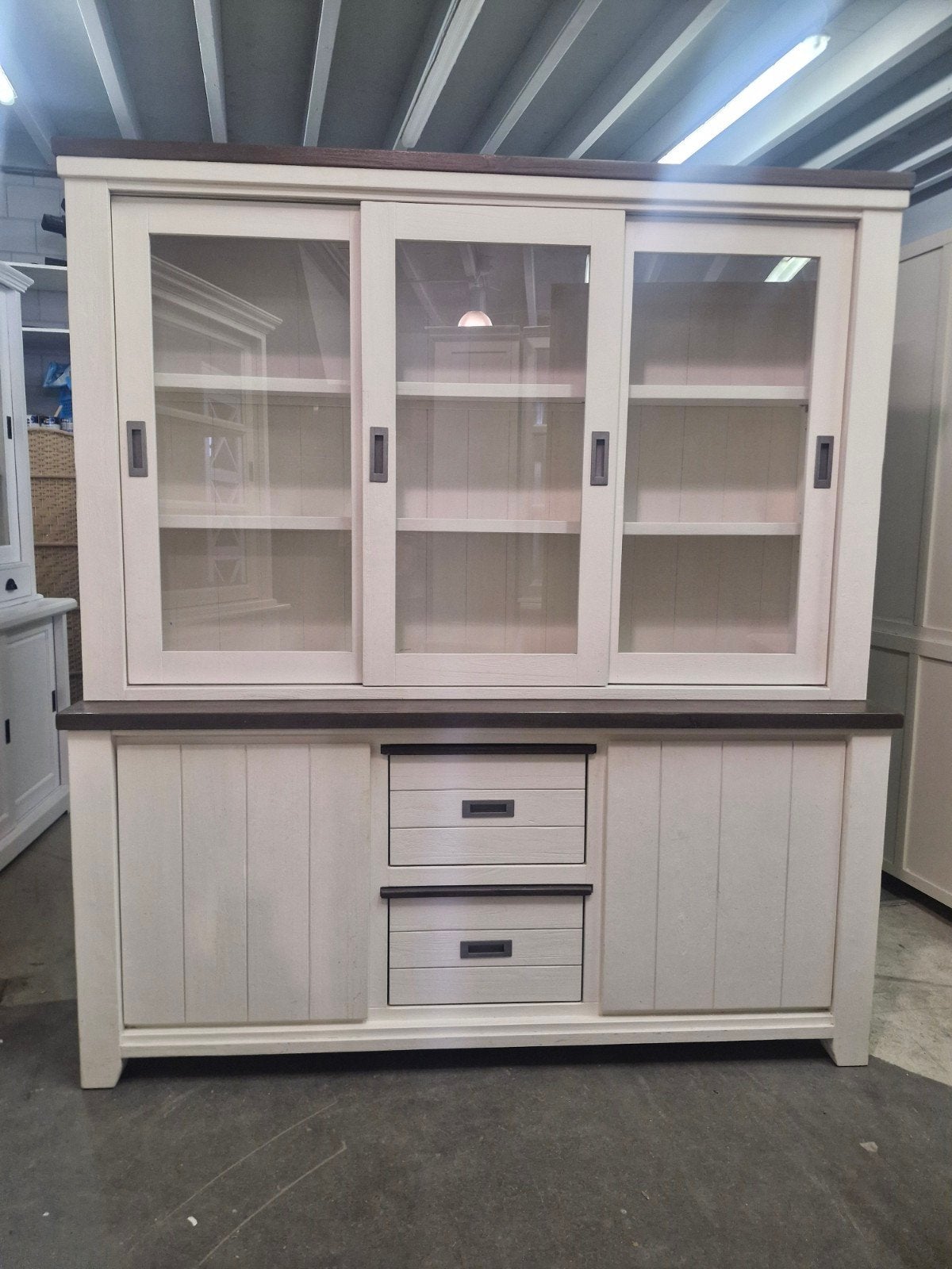 Een mooie buffetkast, Ophalen, -, 200 cm of meer, -