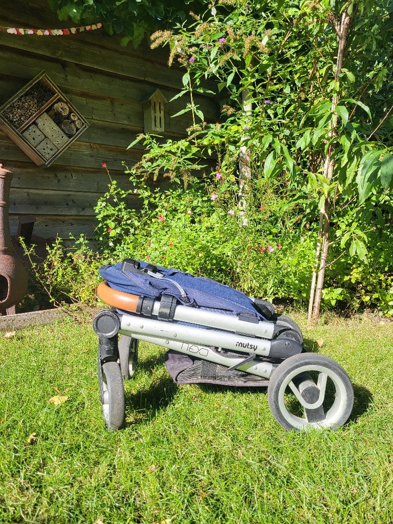 Buggy Mutsy Nexo, Kinderen en Baby's, Buggy's, Ophalen, Gebruikt, Overige merken, Verstelbare rugleuning