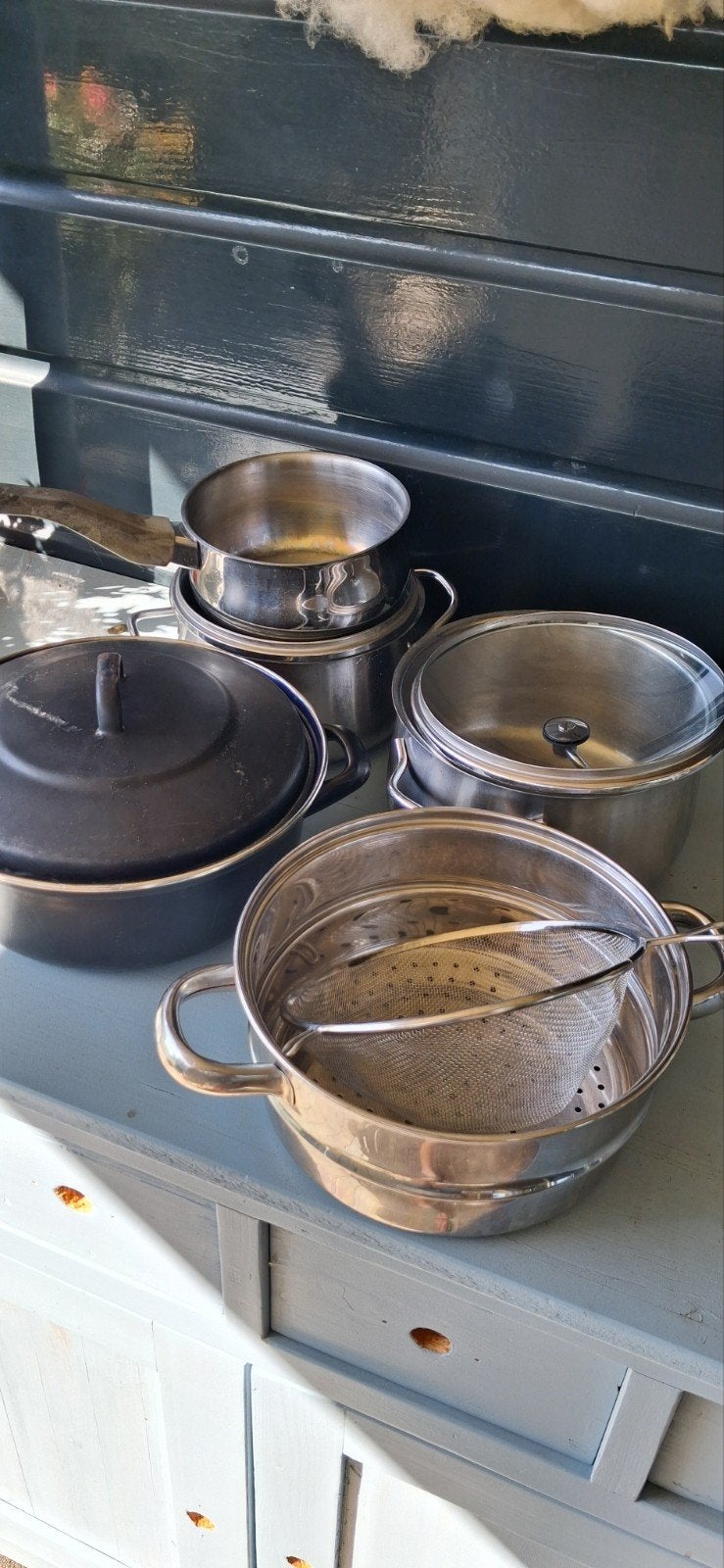 RVS pannen met deksels steelpan en juspan, Ophalen, Gebruikt, Pannenset, Fissler
